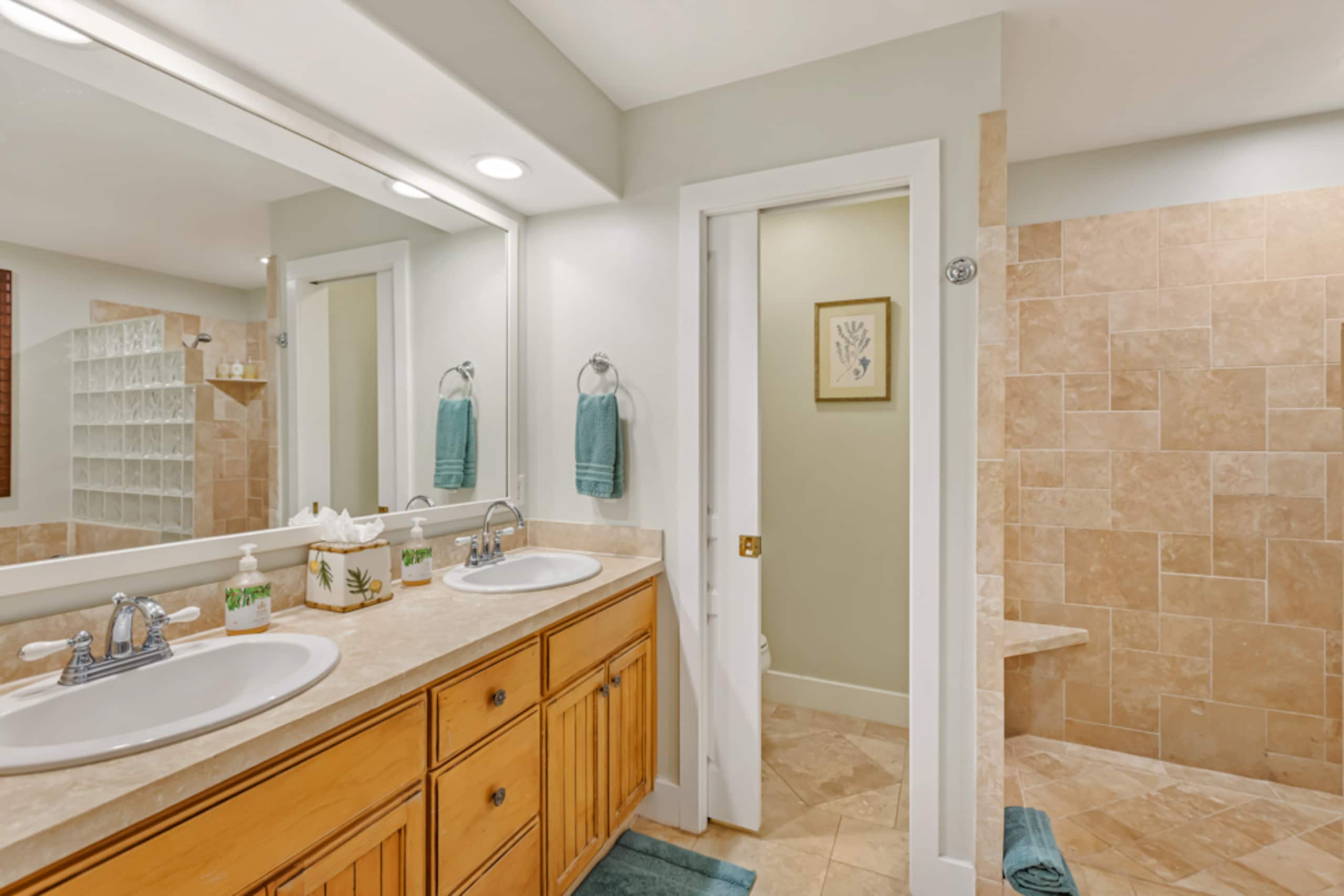 Luxury Condo In Poipu Beach - Image 16