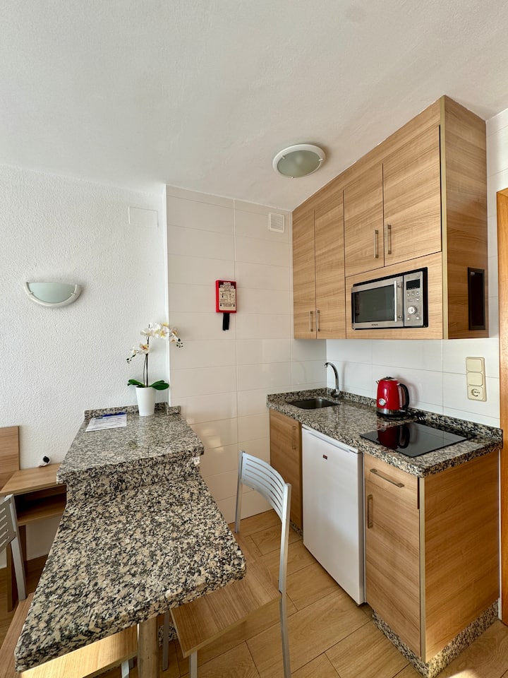 Stella Maris Frontline Sea Views - Fuengirola