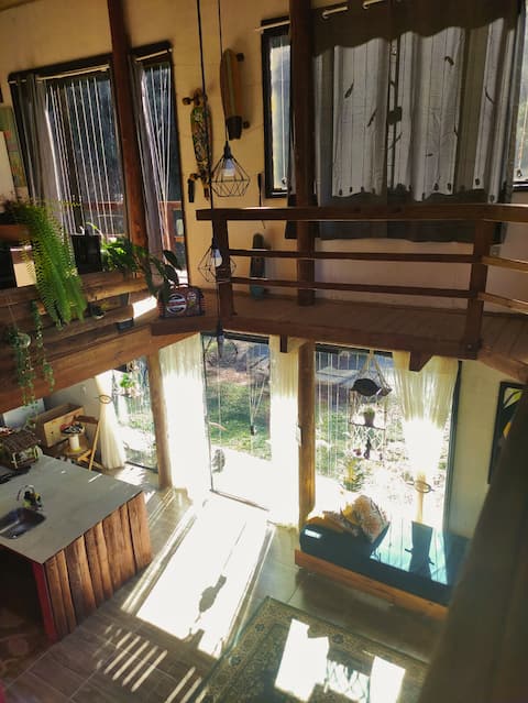 Anúncio popular: Entire property + kombi-home in the middle of the woods em Rancho Queimado
