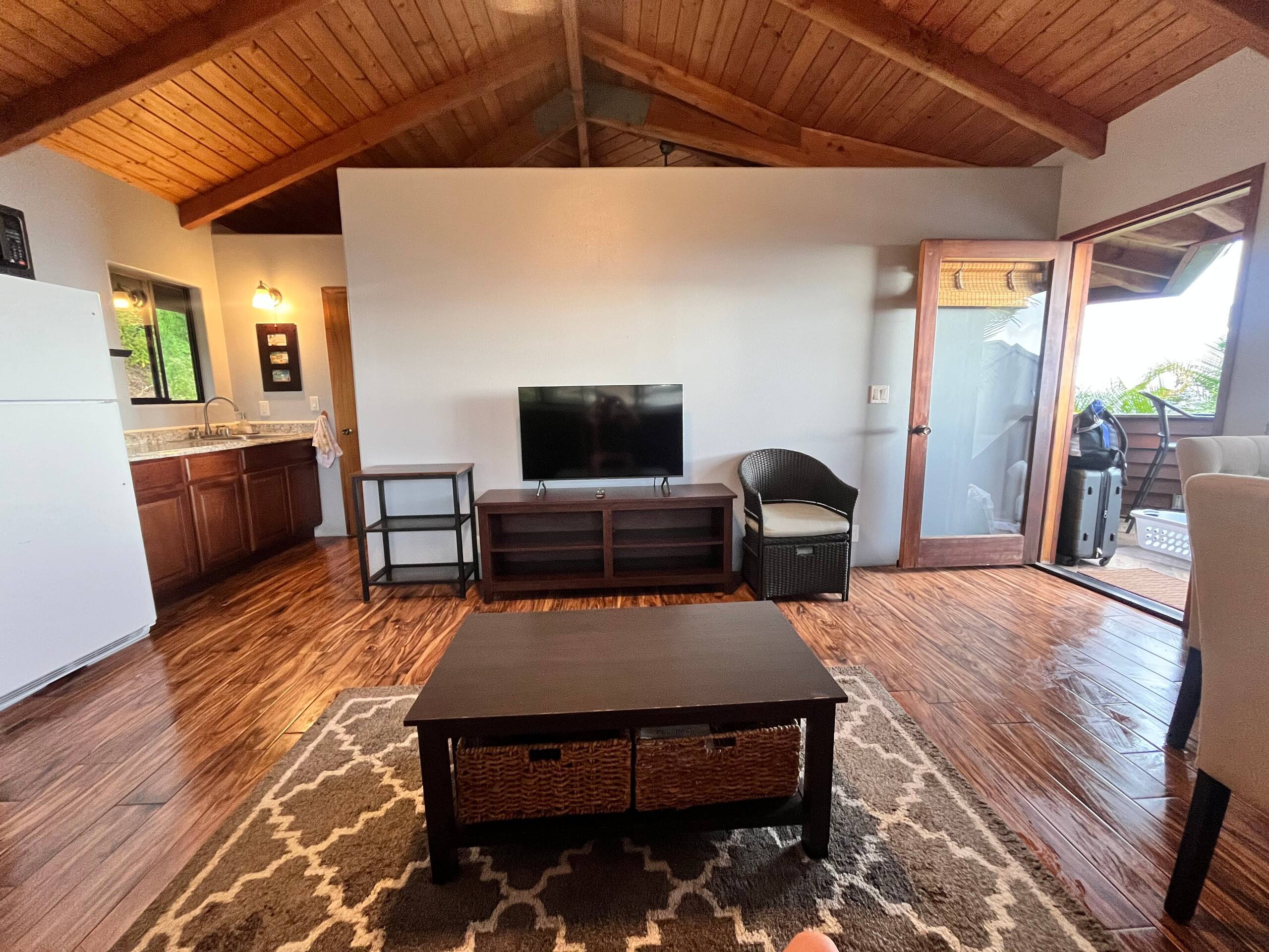 Spacious air-conditioned studio - Photo 6