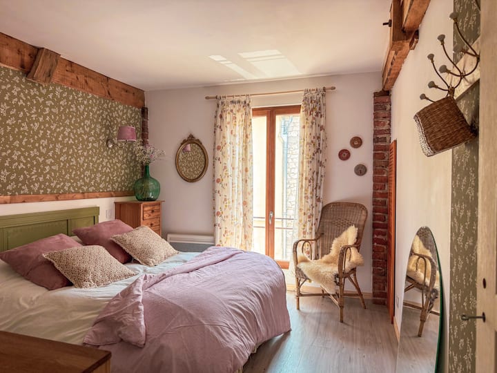 Chambre Dans Appartement Lumineux - Caussade