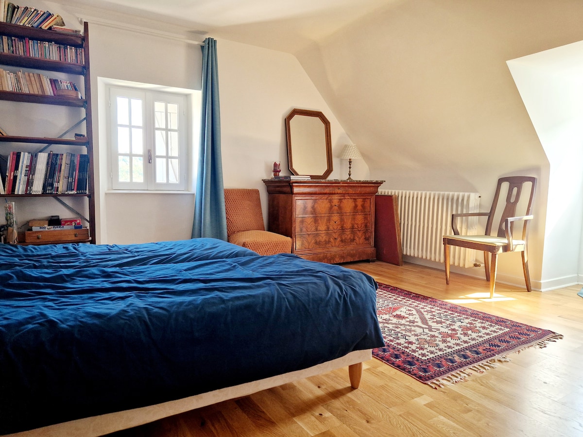 غرفة النوم 2