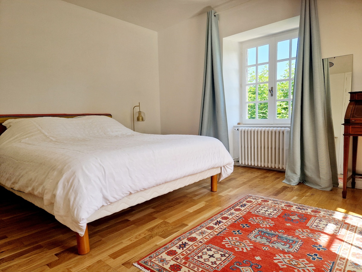 غرفة النوم 1