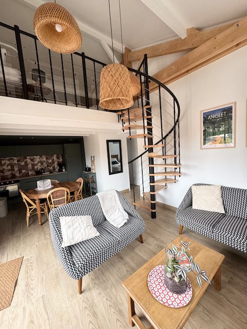 Airbnb performant: New house with garden à Anglet