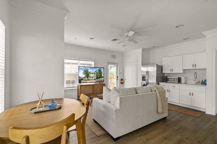 "The Satsuma" Prime Location! - Mount Dora, FL