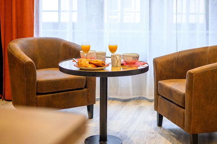 *Le 16*gregimmo*appart'hôtel - Montbéliard