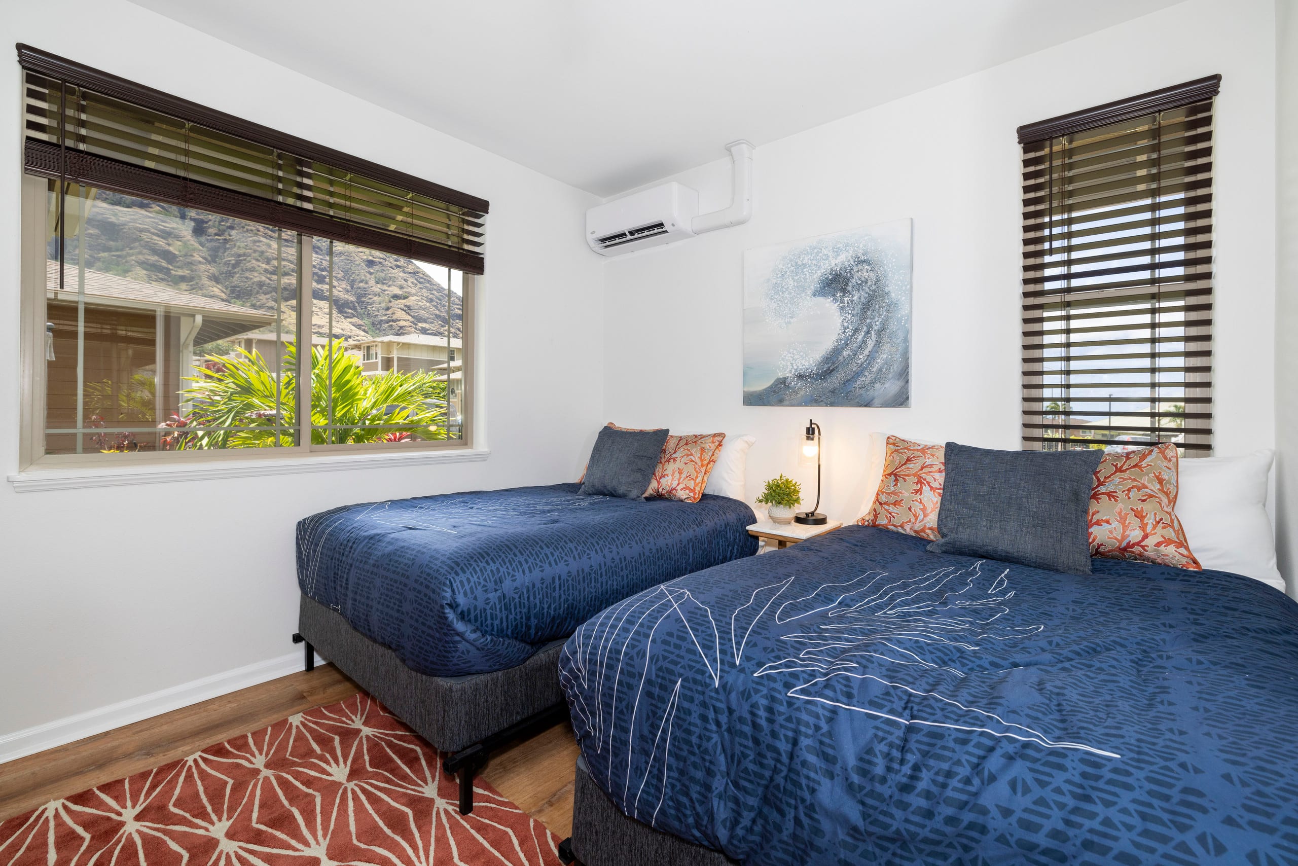 Home in Waianae · ★5.0 · 7 bedrooms · 12 beds · 5.5 private baths - Image 7