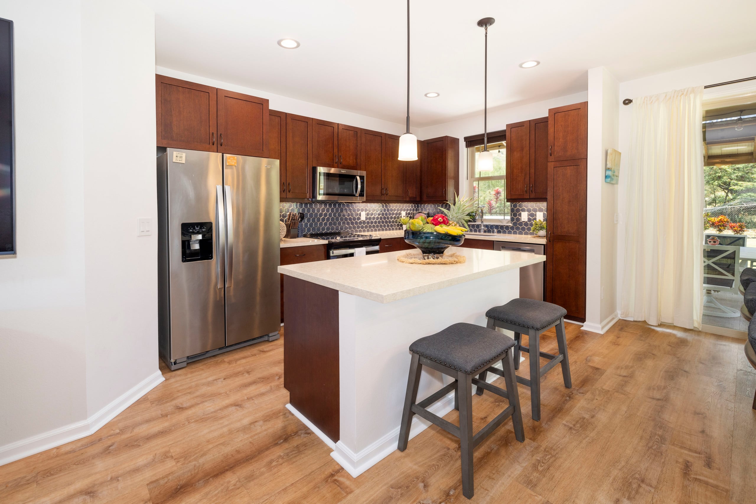 Home in Waianae · ★5.0 · 7 bedrooms · 12 beds · 5.5 private baths - Image 25