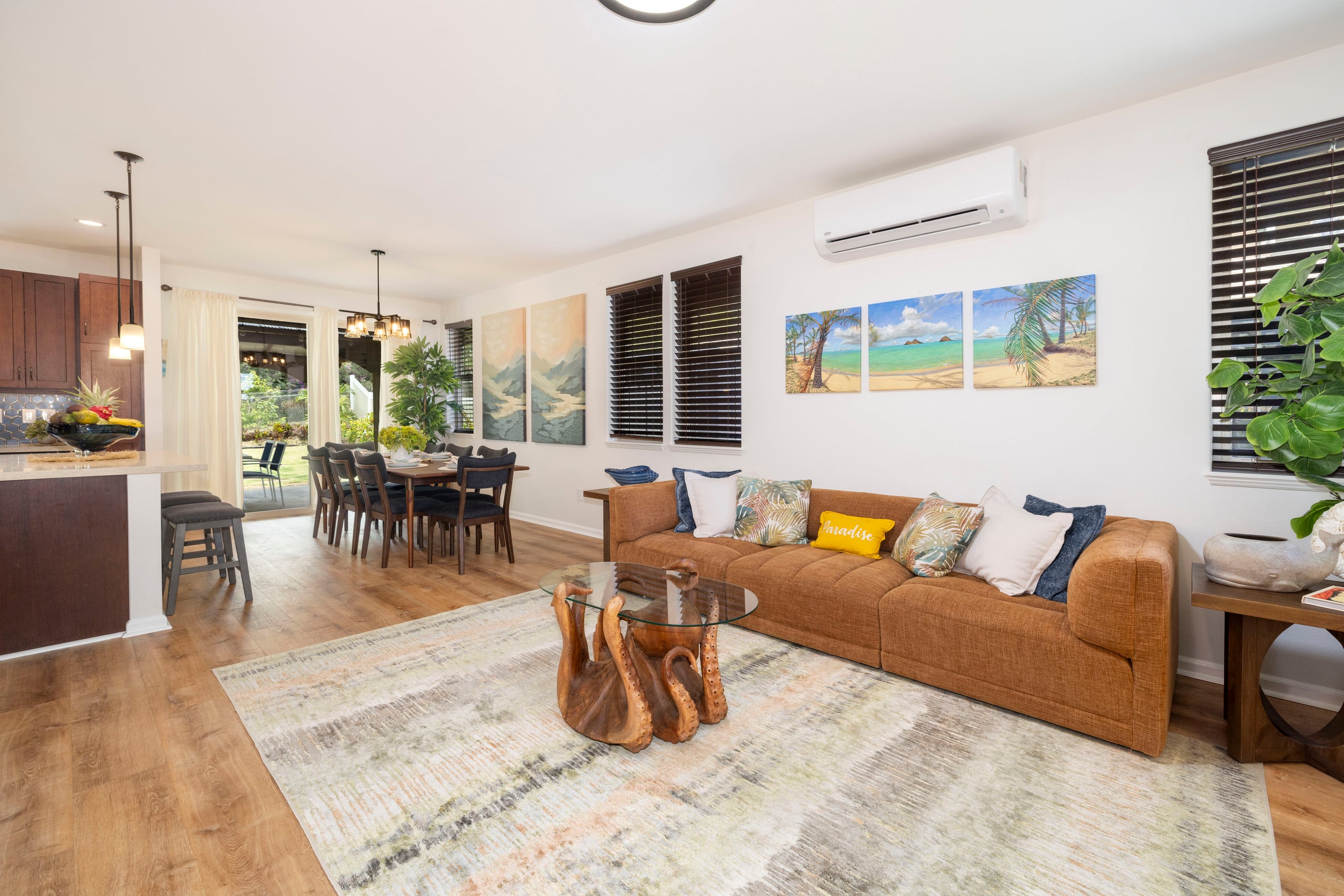 Home in Waianae · ★5.0 · 7 bedrooms · 12 beds · 5.5 private baths - Image 21