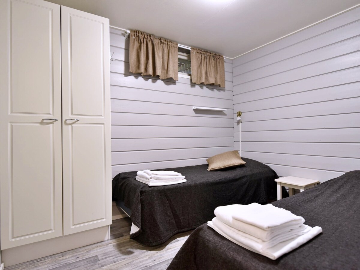 საძინებელი 4