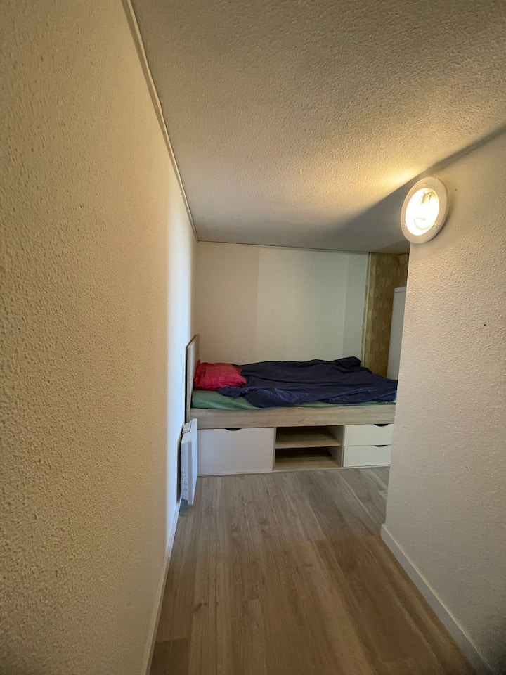 Sehemu ya chumba cha kulala