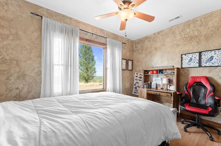 غرفة النوم 2