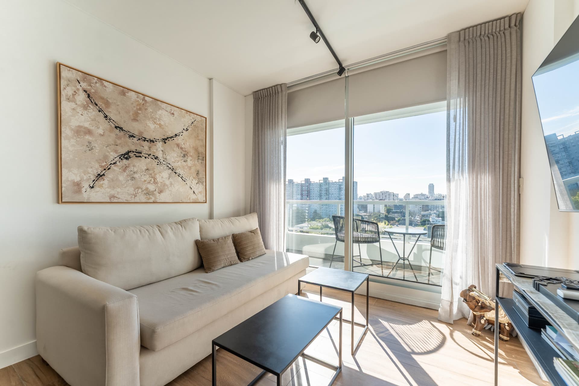 Apartamento de 2 ambientes com vaga e vista aberta em Colegiales