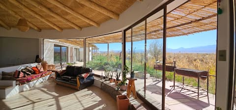Top Airbnb: A spacious house with a beautiful view in Región De Antofagasta