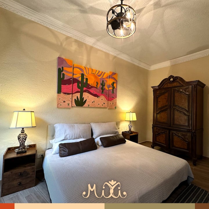 Habitación King Size Privada En Hotel Boutique - Guanajuato