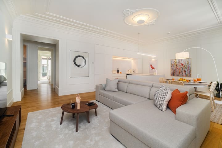 Timeless Design Meets Central Convenience