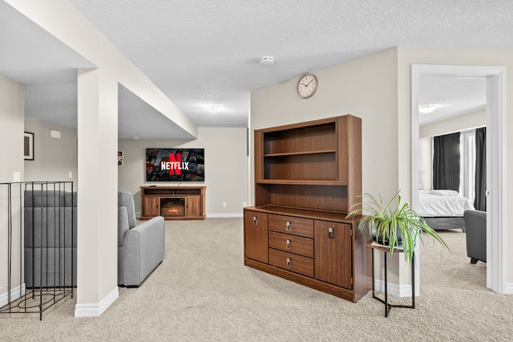 Serene Stay By The Lake & Park - Canadá