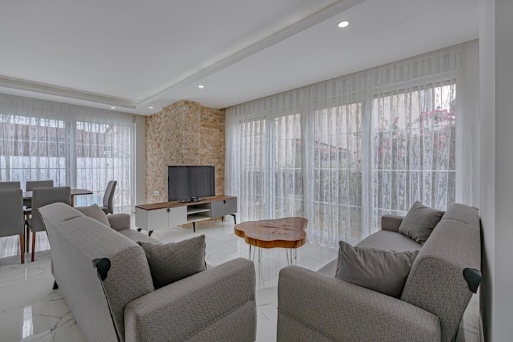 Near The Land Of Legends , With Pool Villa Larisa - Belek