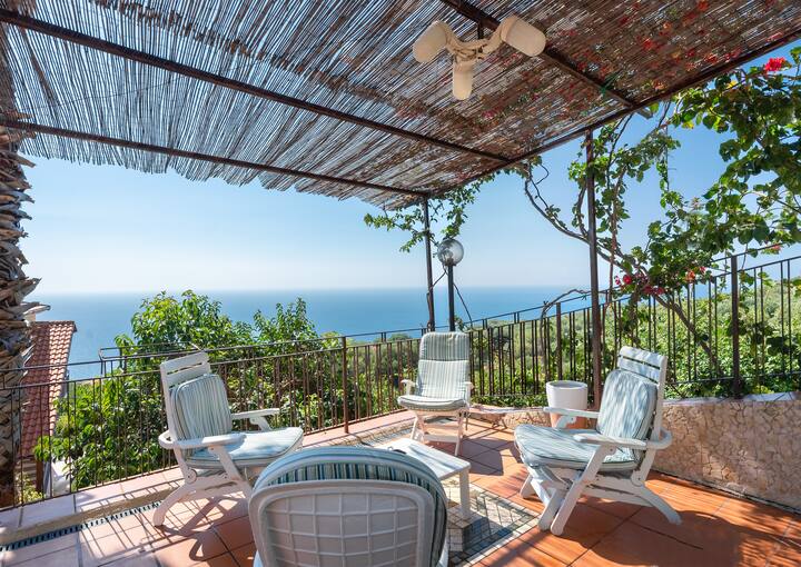 A Luxury Villa in Cilento-Pisciotta