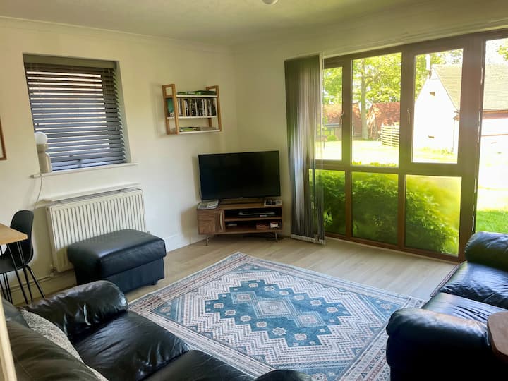 The Snug – Peaceful And Comfy Sussex Cottage - Herstmonceux Castle