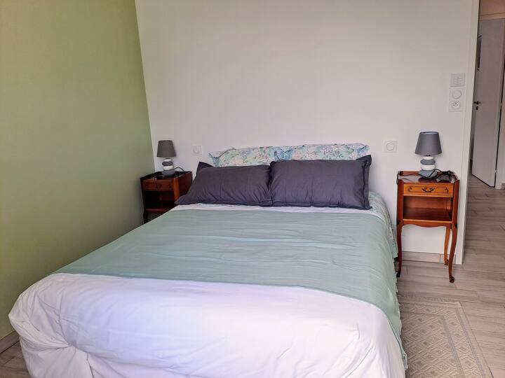 غرفة النوم 1