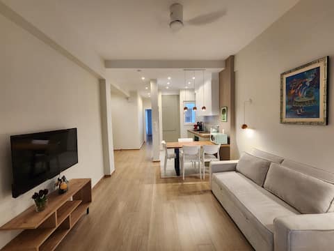 Top Airbnb: Smile in the Center of Athens (Breakfast optional) in ΑΓΙΑΣ ΑΙΚΑΤΕΡΙΝΗΣ