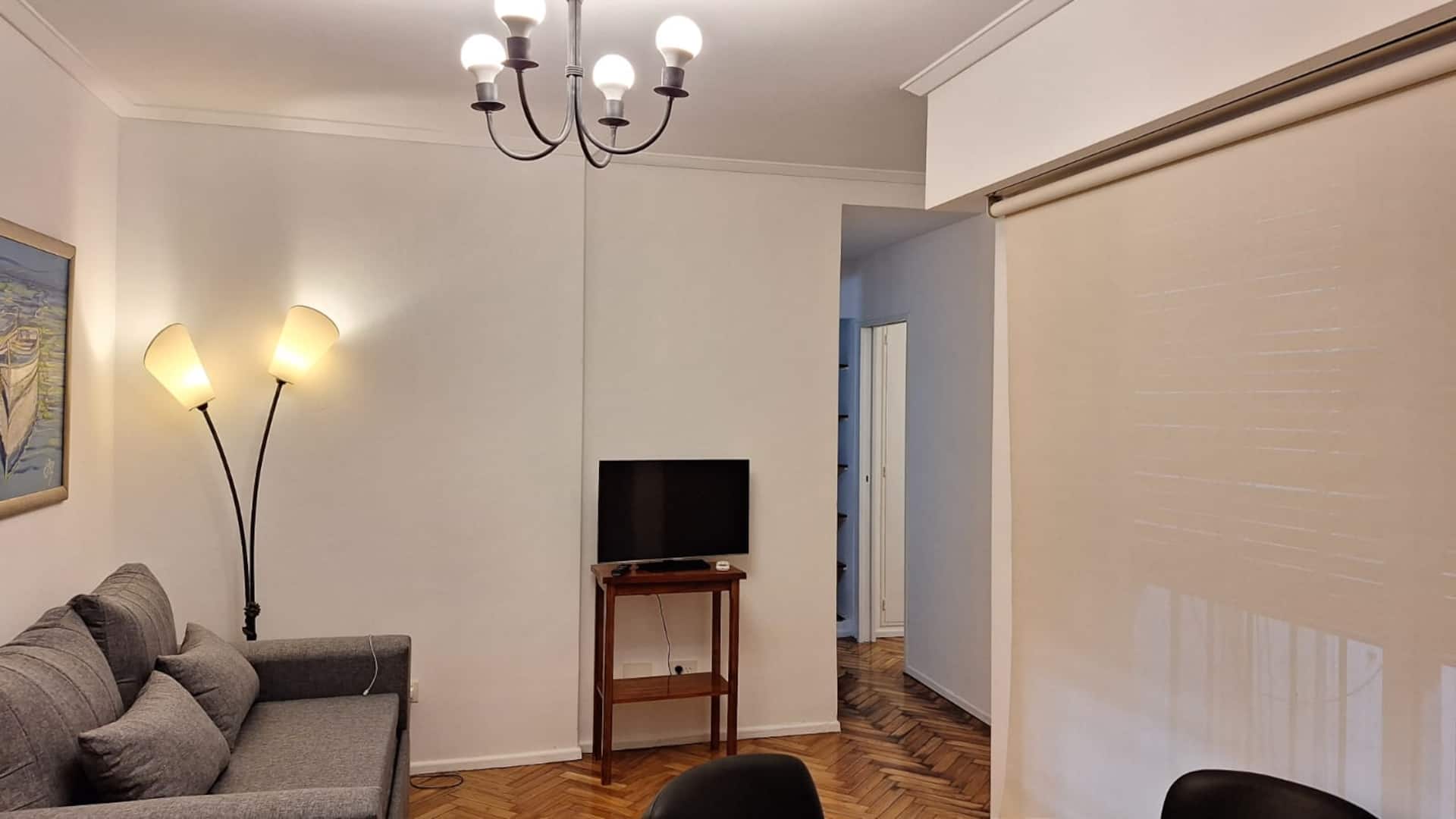 One-bedroom apartment in Flores