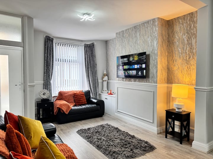 Garden | Free Parking | Smart Tv | Self Check-in - Anfield - Liverpool