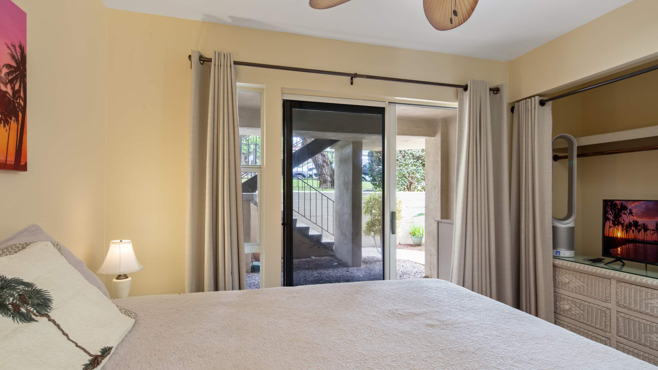 Garden condo, resort amenities! - Photo 13