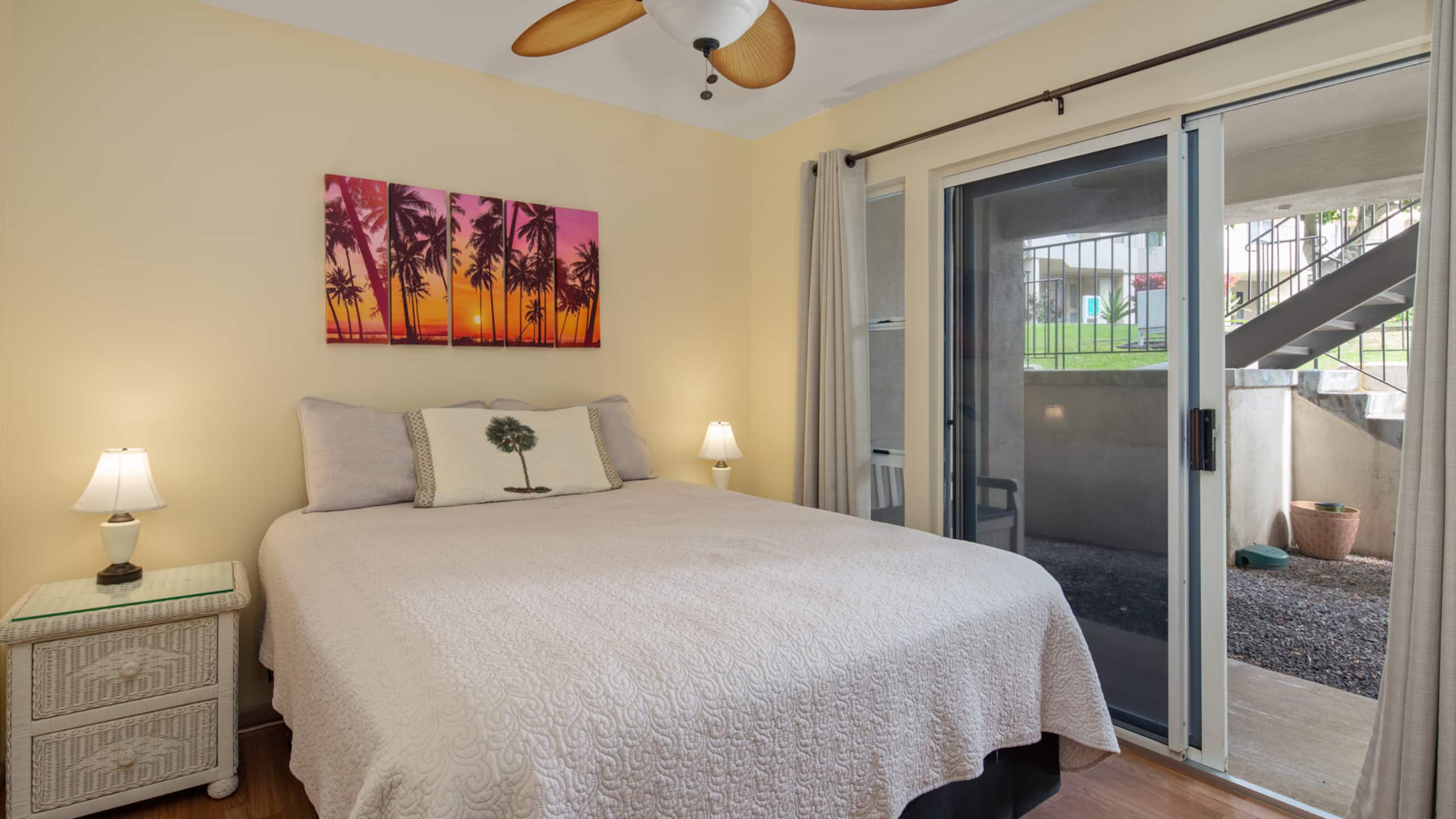 Garden condo, resort amenities! - Photo 12