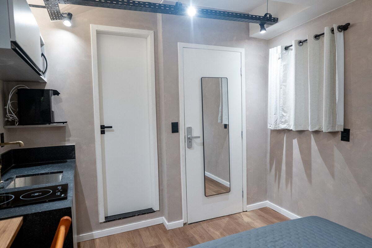 Popular Airbnb listing: Rocinha | Studio Close to the Beach in Rocinha