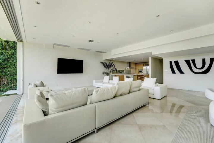 Luxury Dream Villa in Bel Air gallery image 5