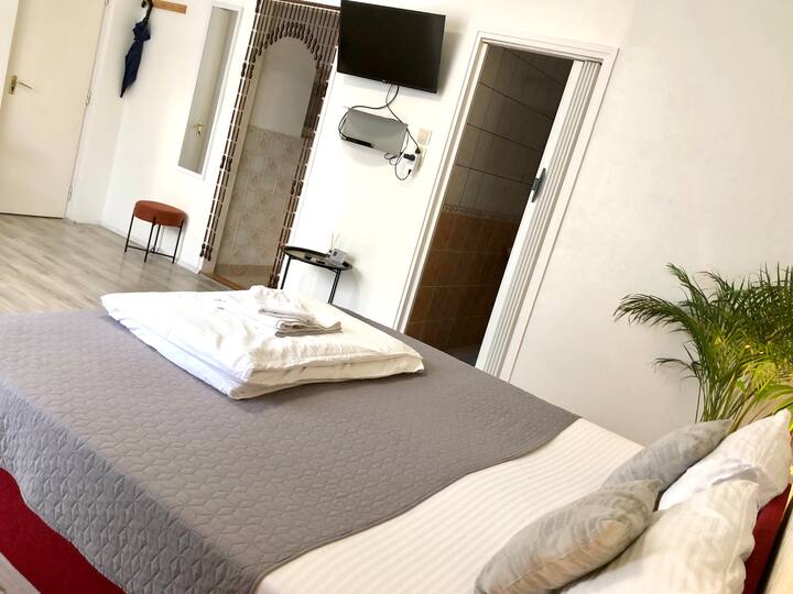 Studio 1 - Keszthely