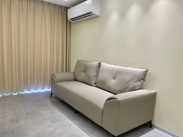 J.J. City Center Executive Hotel managed Airbnb listing 3