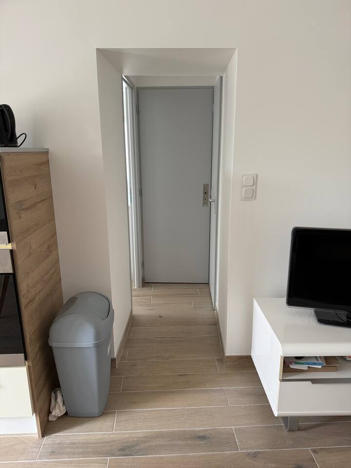 Petite Maison Avec Annexe. - Craon
