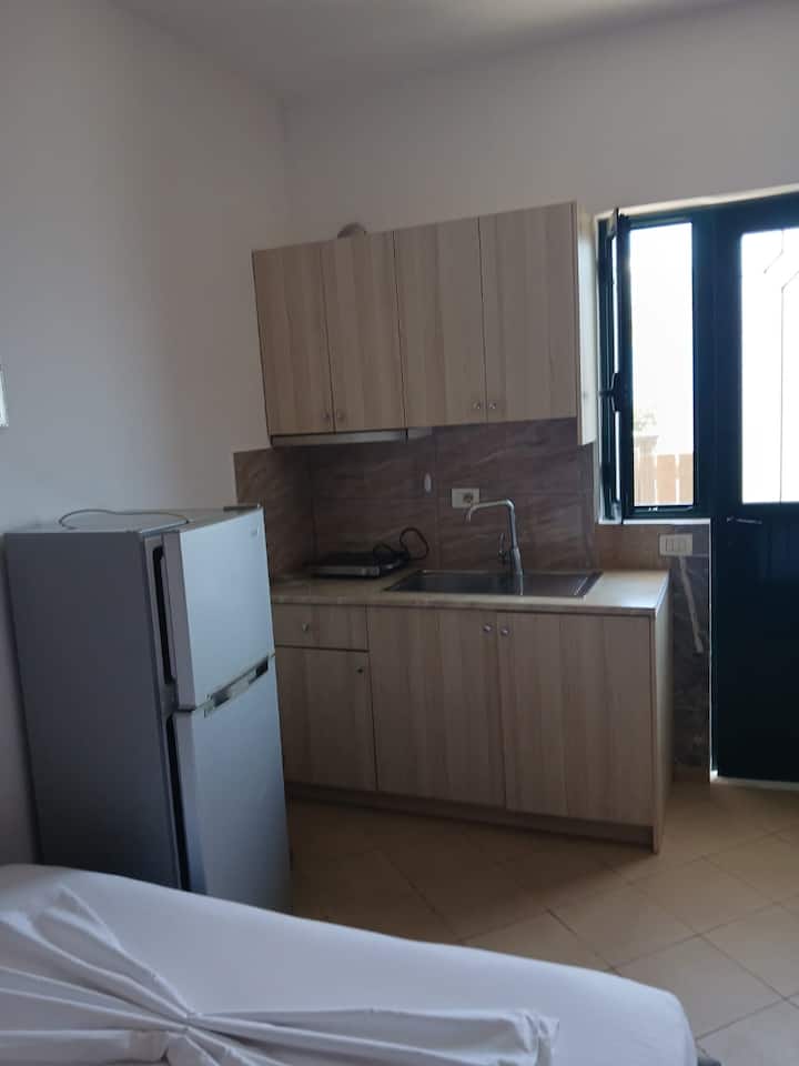 White Stone Apartment 4 - Ksamil