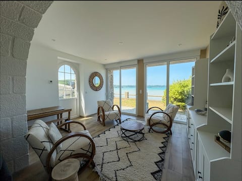 House - Waterfront