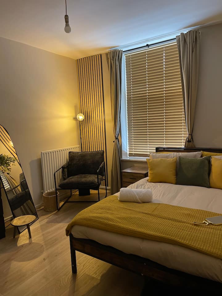 Bright Stylish 2br Flat - Near Canada Water - London, UK