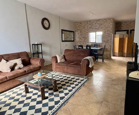 Top Airbnb: Full house with garage near downtown in Dolores Hidalgo Cuna De La Independencia Nacional