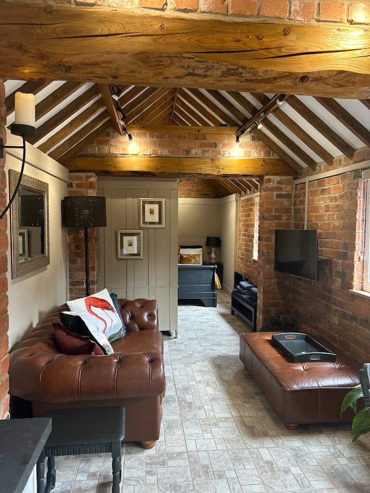 The Coal House - - Lincolnshire