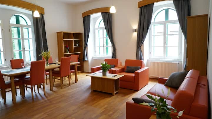 Two-bedroom Apartment Gardenview - Cerknica