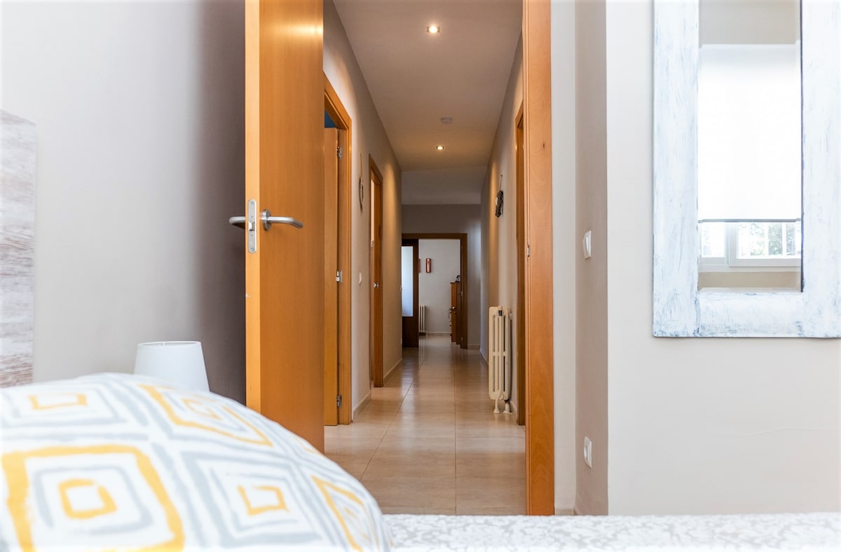 פרטי המסדרון