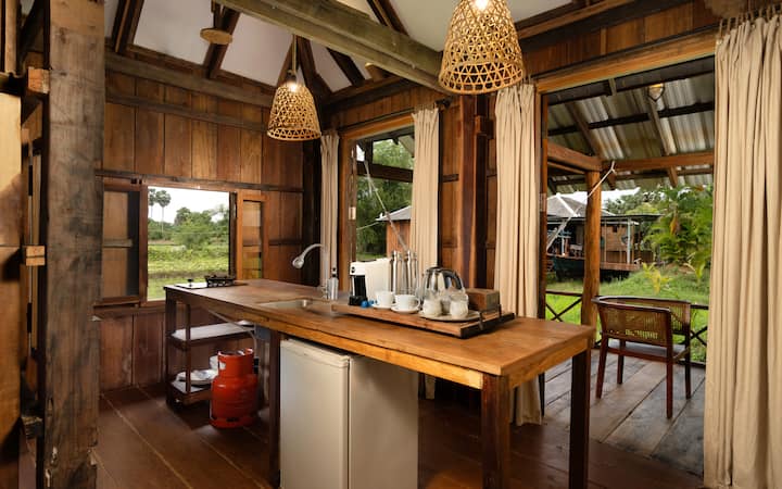 Bungalow Suite+ Outdoor Bathtub+ Kitchen - Cambodia