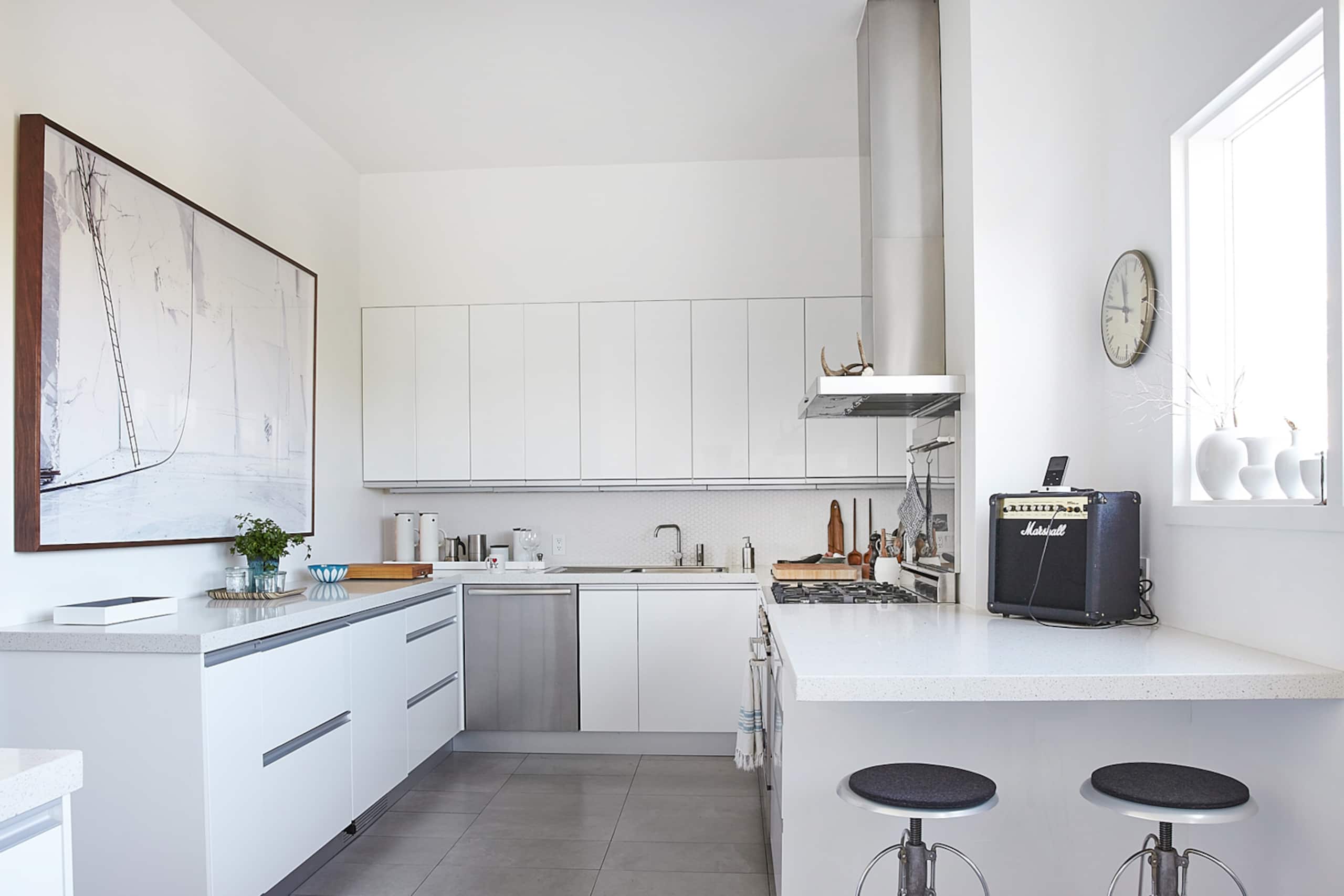 Condo in San Francisco · ★4.97 · 3 bedrooms · 3 beds · 2 baths - Image 6