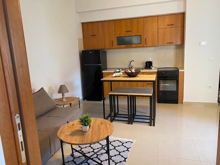 Central & Riverfront Apartment 3 - Эдеса