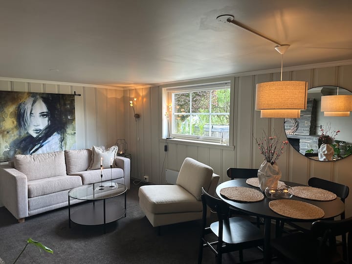 Leilighet I Enebolig. - Bergen