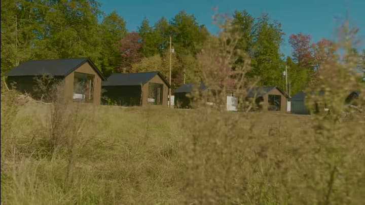 Romantic Couples Cabin with Private Sauna