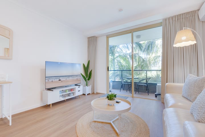 Resort Studio With Pool And Spa - Surfers Paradise