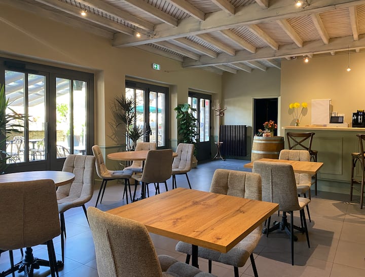Auberge De Charme En Aveyron - Suite Familiale - Estaing