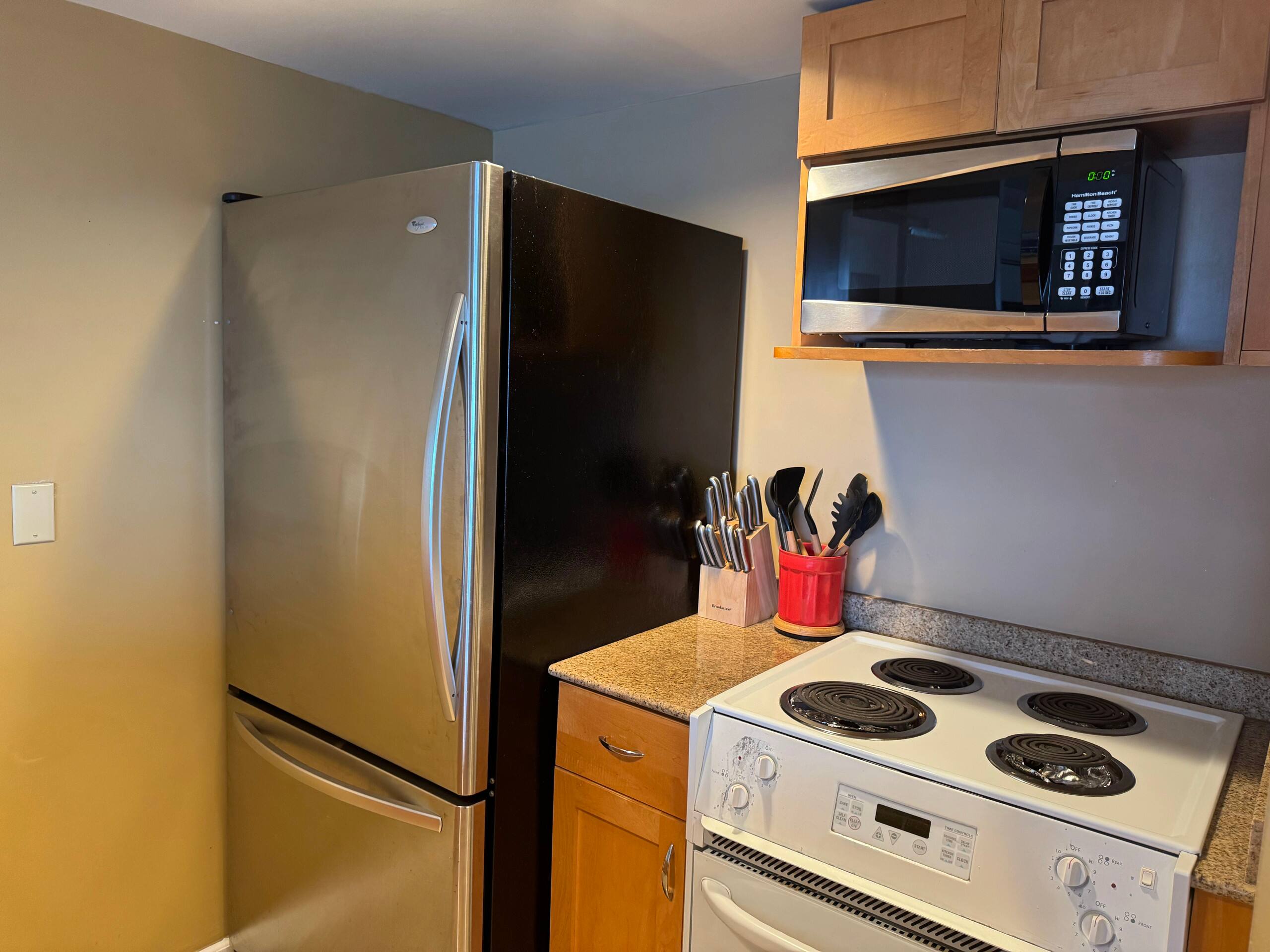Condo in Honolulu · ★5.0 · 1 bedroom · 2 beds · 1 private bath - Image 15